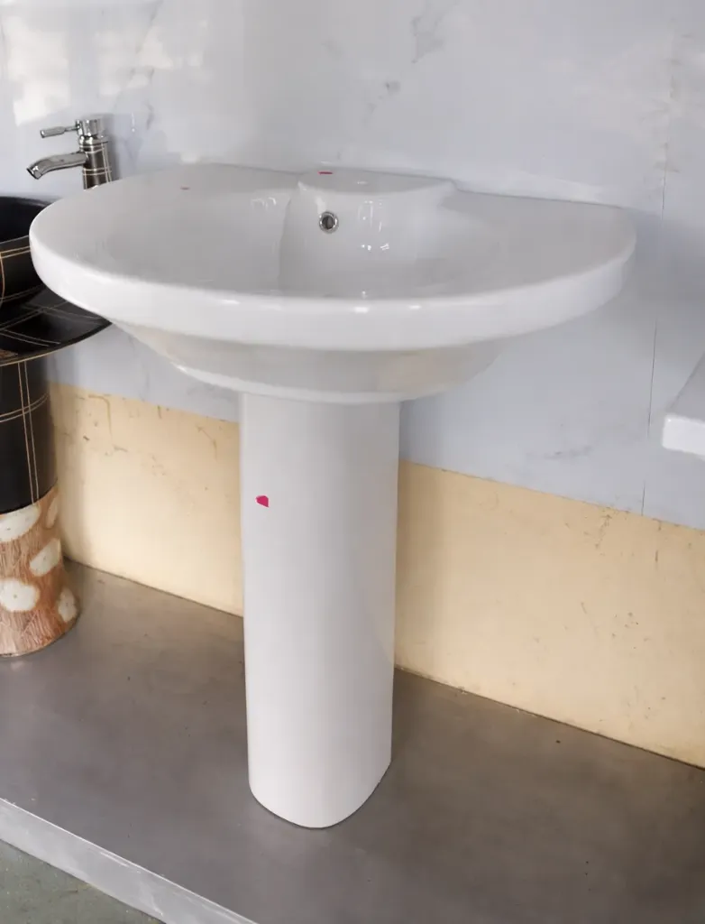[4010B] Pedestal Washbasin-4010B